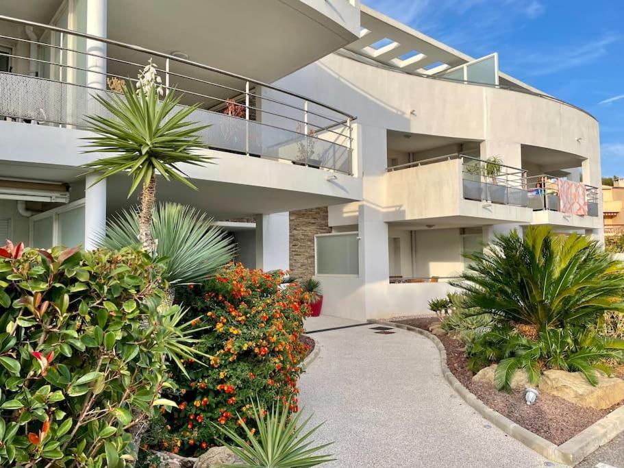 17 - Appartement Neuf, Parking Terrasse Et Jolie Vue Bandol Exterior photo